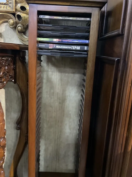Подставка под DVD диски на 30 шт. МИГ395 RDVDPL30-M купить в интернет магазине Мебель из массива. Звоните +7 495 961-63-63 Мебель Индонезии