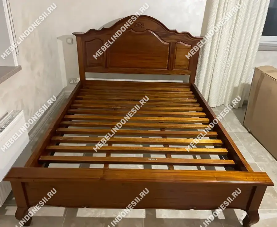 Кровать ручной работы 160х200  