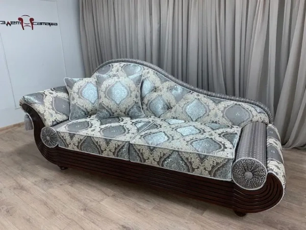 Кушетка "Рица" с декором  