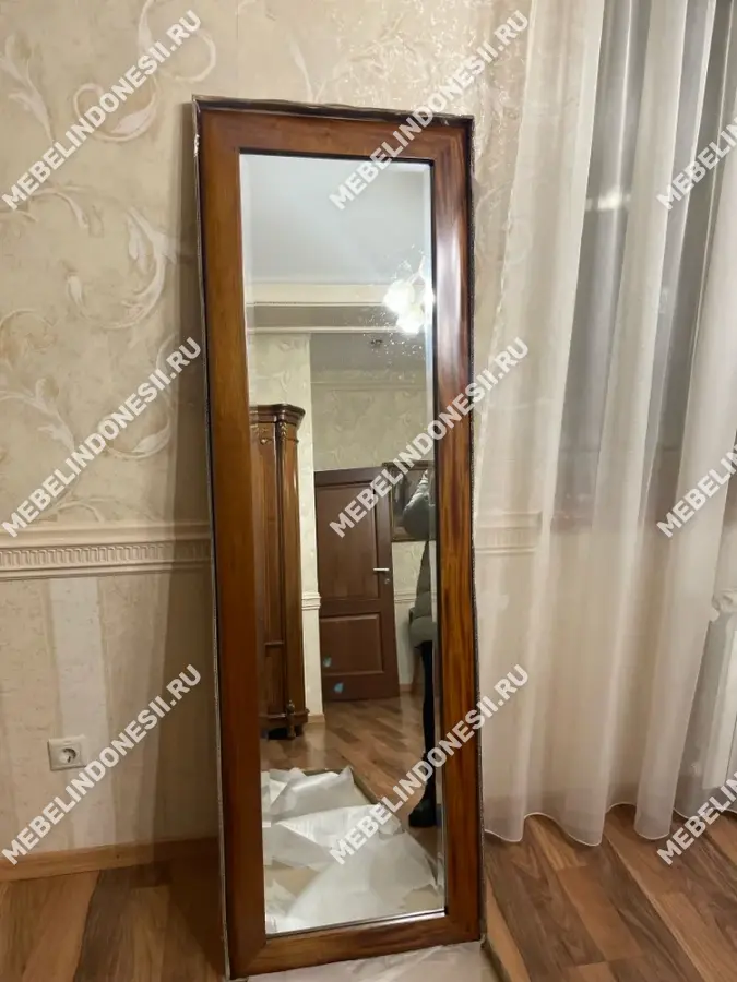 Зеркало напольное высокое  